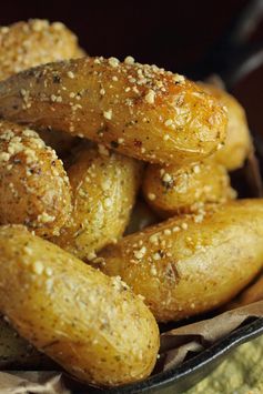 Buttery Parmesan Fingerling Potatoes