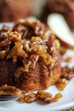 Caramel Apple Mini Cakes