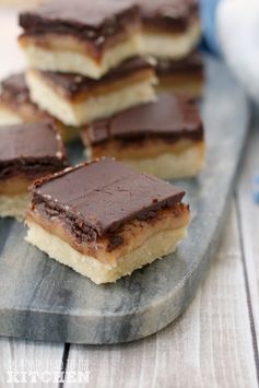 Caramel Shortbread Bars