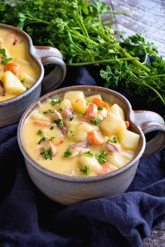 Cheesy Bacon Potato Soup