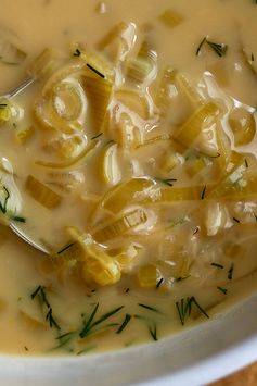 Chicken Soup With Leeks and Lemon