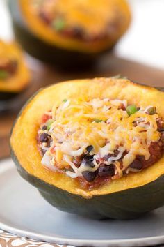 Chili-Stuffed Acorn Squash