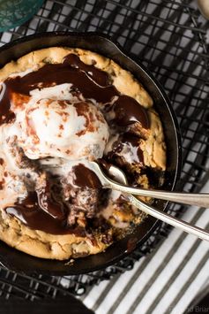 Chocolate Chip Cookie Blondie Skillet Sundae For Two