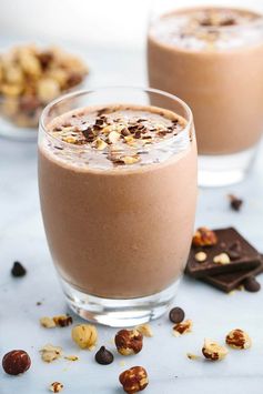 Chocolate Hazelnut Smoothie with Bananas