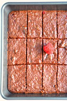 Chocolate Raspberry Quinoa Brownies (Vegan, GF, Low Cal