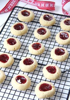 Christmas Thumbprint Cookies