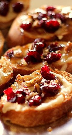 Cranberry Pecan Brie Crostinis with Maple Sugar Glaze