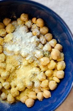 Creamy Ranch Roasted Chickpeas