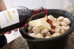 Crock Pot Burgundy Mushrooms