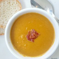 Crock-Pot Paleo Pumpkin Bisque w/Bacon