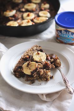 Dark Chocolate, Almond & Sea Salt Banana Baked Oatmeal