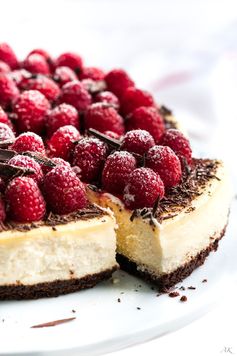 Dark Chocolate Raspberry Cheesecake