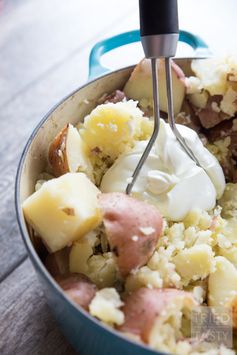 Dutch Oven Mashed Potatoes