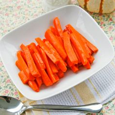 Easy Buttery Glazed Carrots