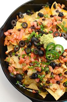 Easy Chicken Skillet Nachos