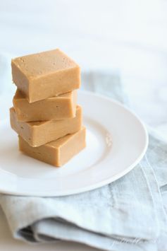 Easy, Creamy Peanut Butter Fudge