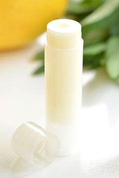 Easy Homemade Lip Balm