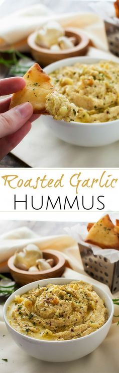 Easy Roasted Garlic Hummus