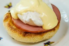 Eggs Benedict