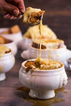 French Onion Soup with Roasted Garlic Croutons