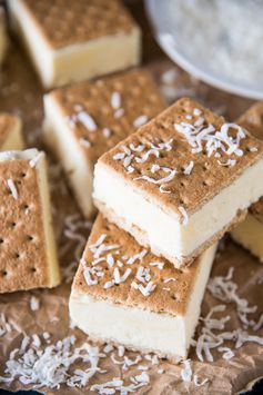 Frozen Coconut Pudding Graham Sandwiches