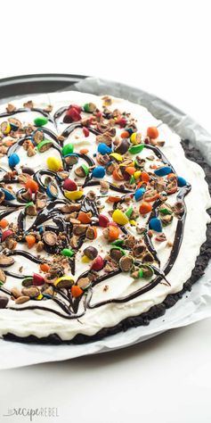 Frozen Ice Cream Dessert Pizza (Treatzza Pizza!