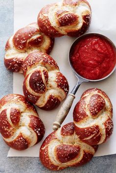 Garlic Herb Parmesan Pretzel Twists