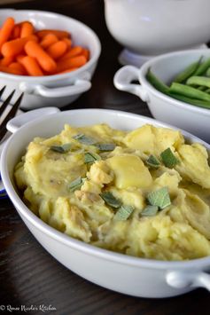 Garlic Sage Mashed Potatoes