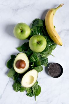 Green Goddess Smoothie + a trip to Grand Rapids, Michigan