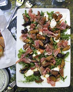 Grilled figs, prosciutto & burrata appetizer