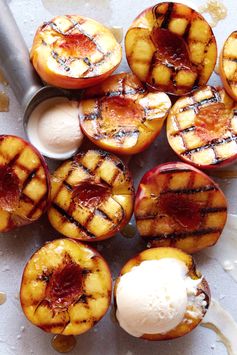 Grilled Peaches with Vanilla Ice Cream