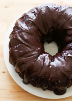 Hershey’s Perfect One Bowl Chocolate Cake (traditional and gluten free recipes