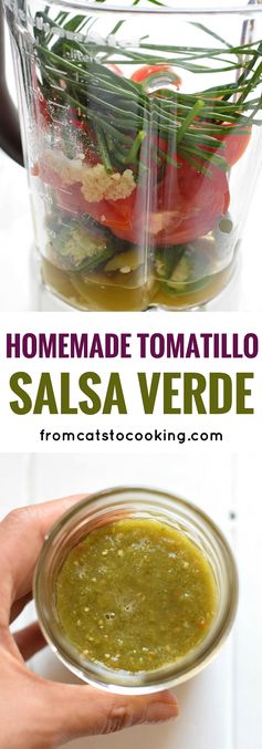 Homemade Tomatillo Salsa Verde