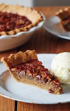 How To Make Classic Pecan Pie