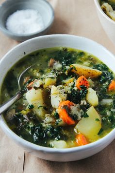 Icelandic Vegetable and Oat Soup