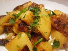 Lebanese Spiced Potatoes (Batata Harra