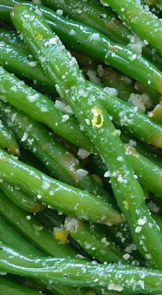 Lemon Butter Green Beans with Garlic and Parmesan