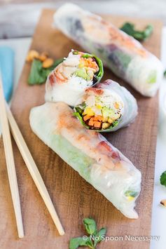 Lobster, Mango & Avocado Spring Rolls (with Soy-Sriracha Asian Dipping Sauce