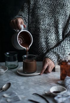 London Fog Hot Chocolate + Mapled Whipped Cream