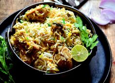 Lucknowi Murg Biryani (Awadhi Chicken Biryani