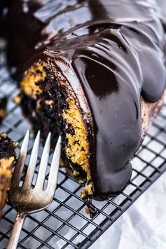 Marbled Pumpkin Bundt Cake