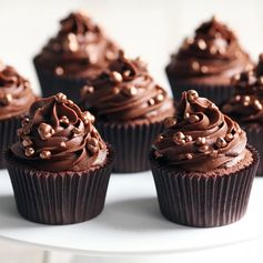 Mary Berry chocolate cupcake