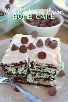 Mint Cookies and Cream Bomb Cake Using Toll House Filled Morsels