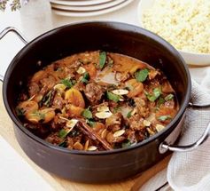 Moroccan lamb with apricots, almonds & mint