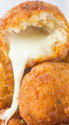 Mozzarella Stuffed Tater Tot Balls