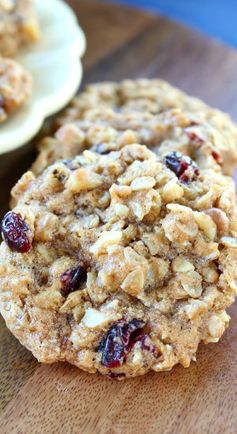 Oatmeal Walnut Cranberry Cookies