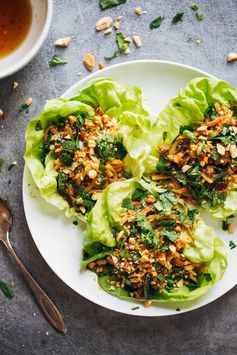 Peanut Chicken Lettuce Wraps with Ginger Garlic Sauce