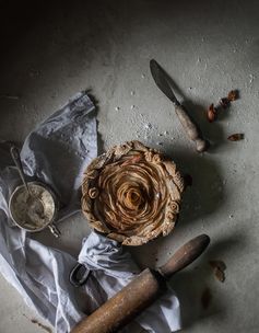 Pear, Cinnamon & Bergamot Vegan Crostatine (mini tarts, with a Chocolate Variation