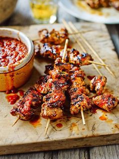 Pinchos Morunos (Moorish Kebabs with Mojo Picón