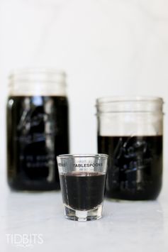 Pressure Cooker Elderberry Syrup